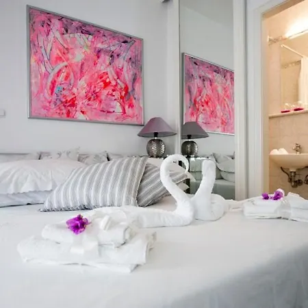 Daire Old Town Next To The 2 *