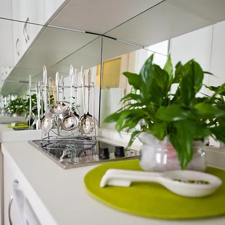 Daire Old Town Next To The 2 *