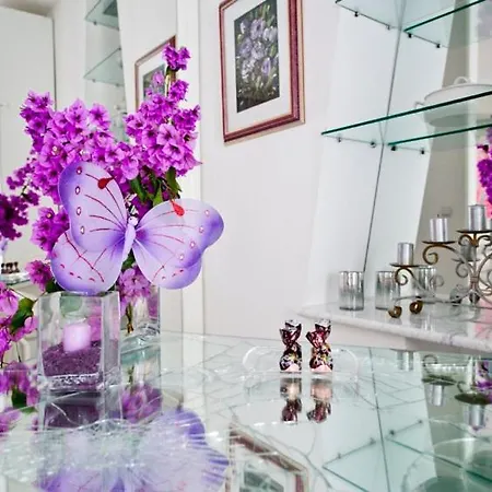 Old Town Next To The 2 ドゥブロブニク