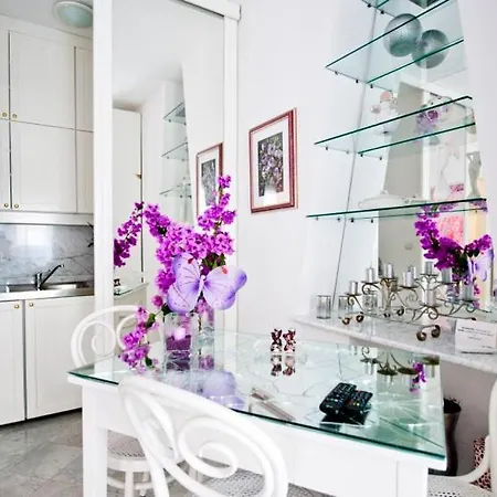 Old Town Next To The 2 *